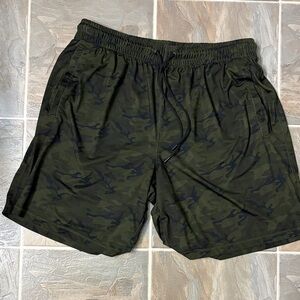 Men's Athletic Camouflage Shorts
